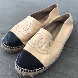 Chanel Shoes (100% authentic)